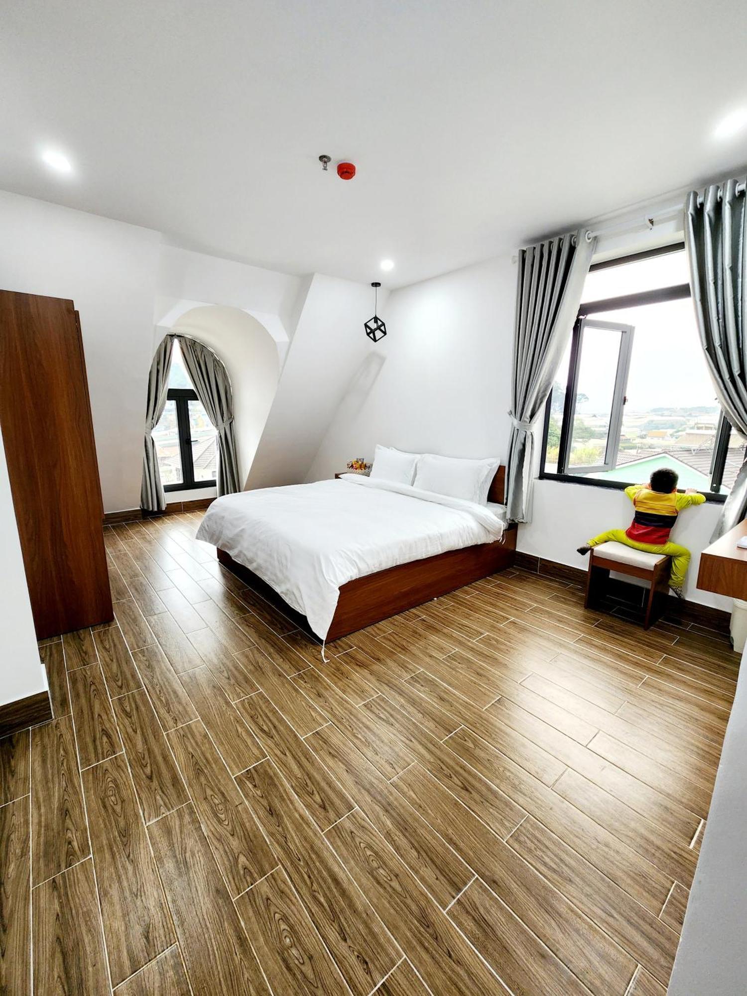 Happy Bun Hotel Da Lat Exterior photo