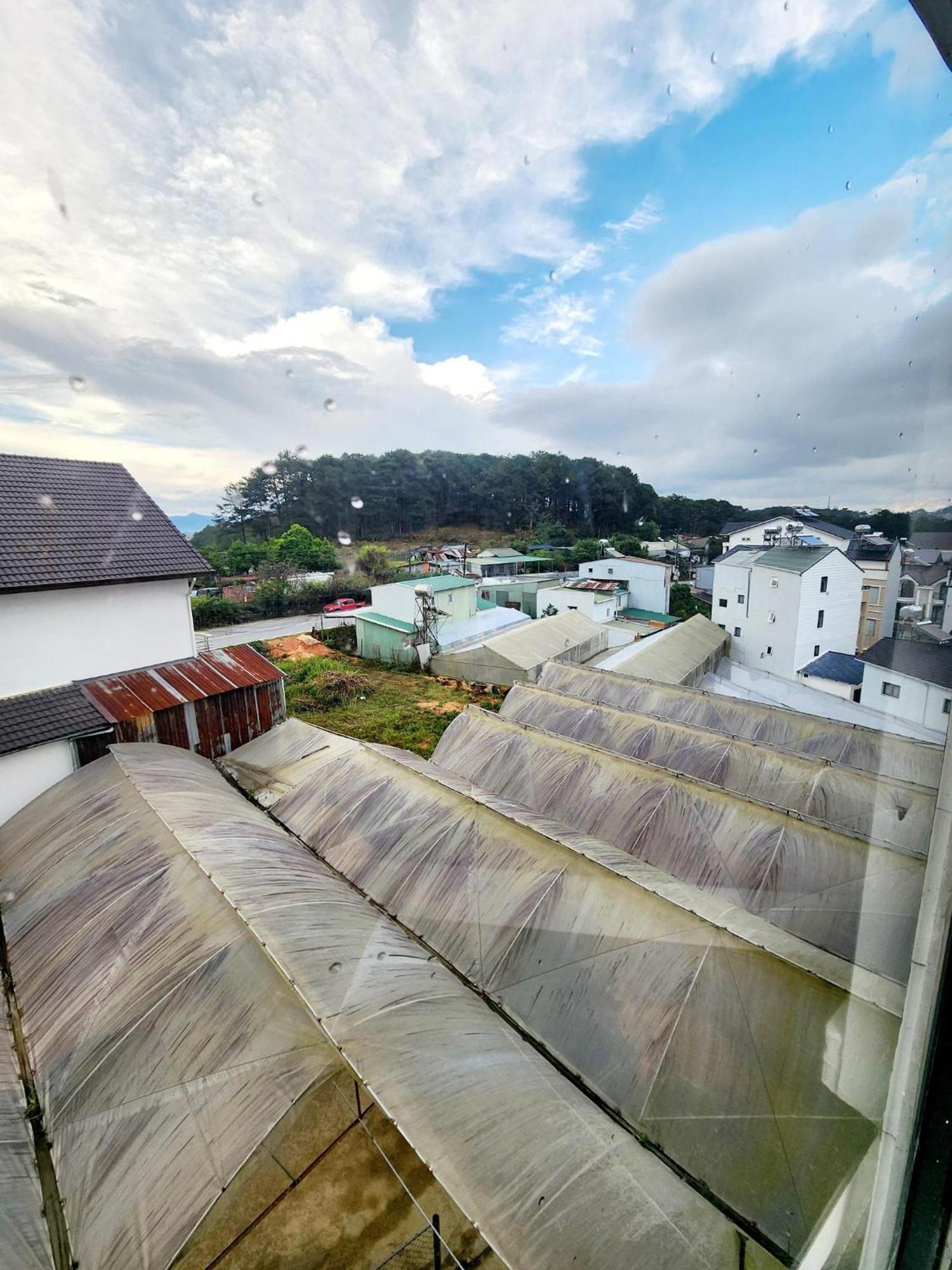Happy Bun Hotel Da Lat Exterior photo